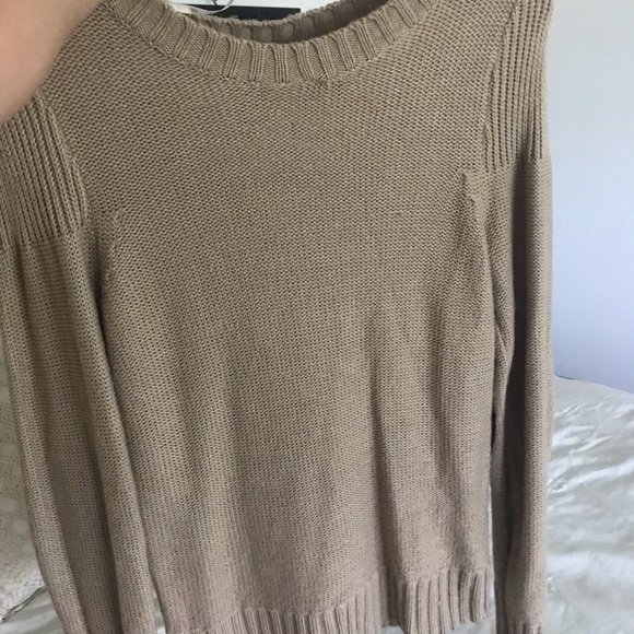 Sweater - Picture 3 of 3